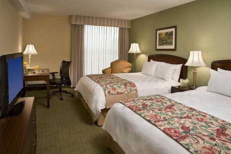 Residence Inn By Marriott Toronto Airport Екстер'єр фото